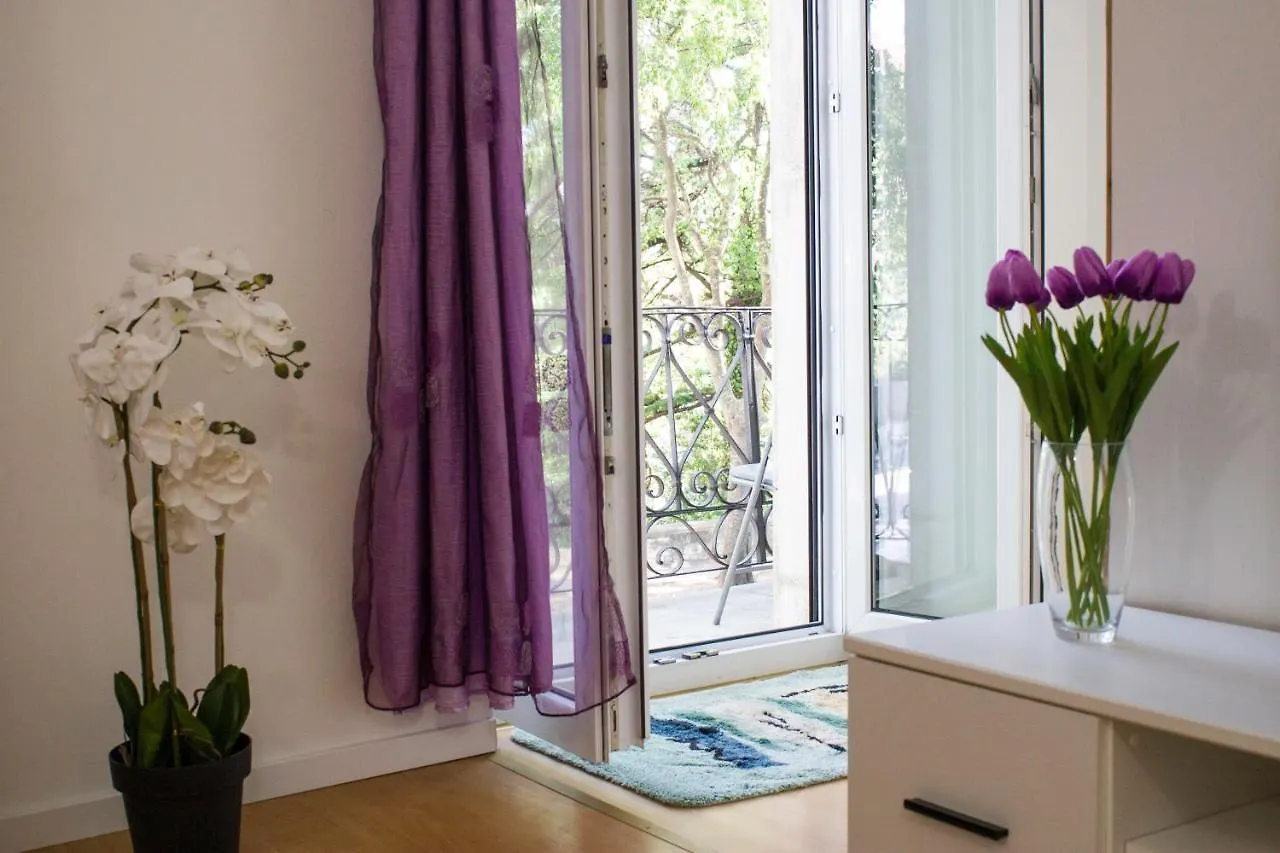 White Orchid Pula Apartment Croatia