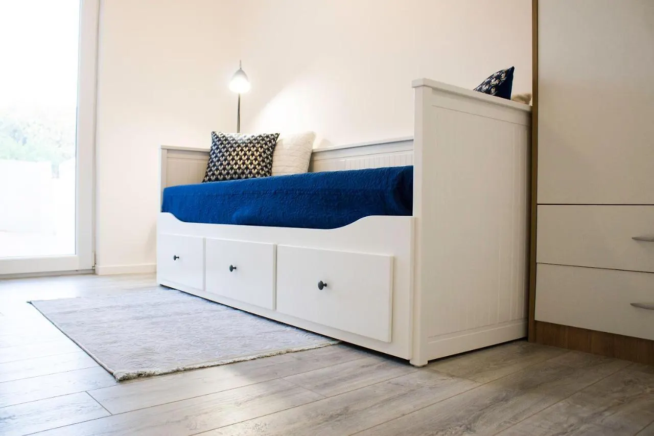 White Orchid Pula Apartment